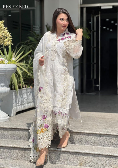 🤍 Graceful White Embroidered Unstitched Ensemble 🤍